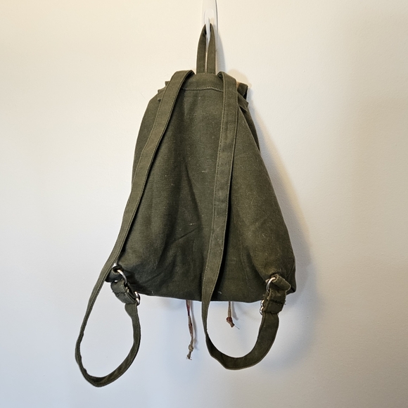 Hand Made Mini Backpack - Picture 4 of 6